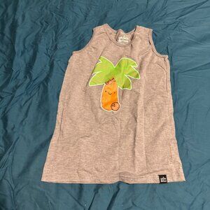 Whistle and flute tank top size 9/10